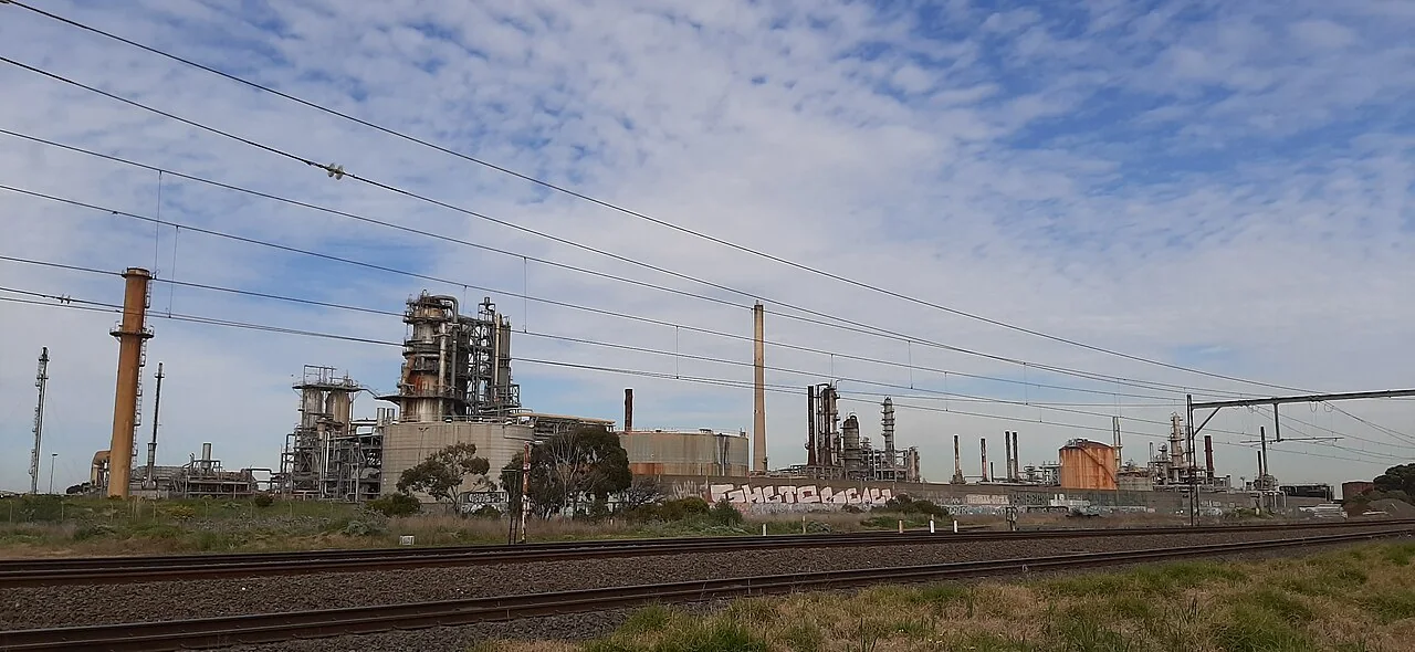 Oil refinery environment